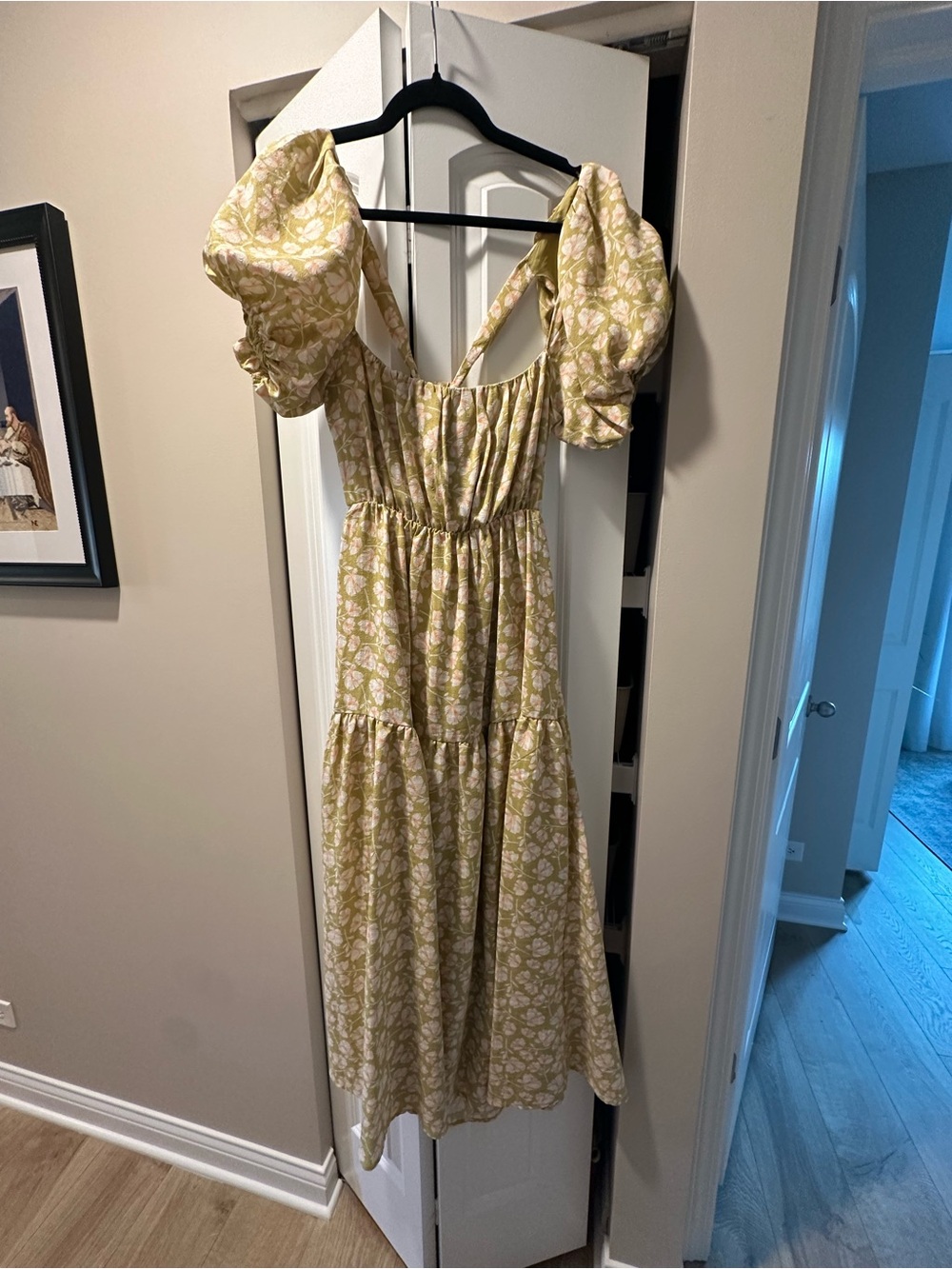ASTR Yellow and Green Floral Puff-Sleeve Maxi Dress